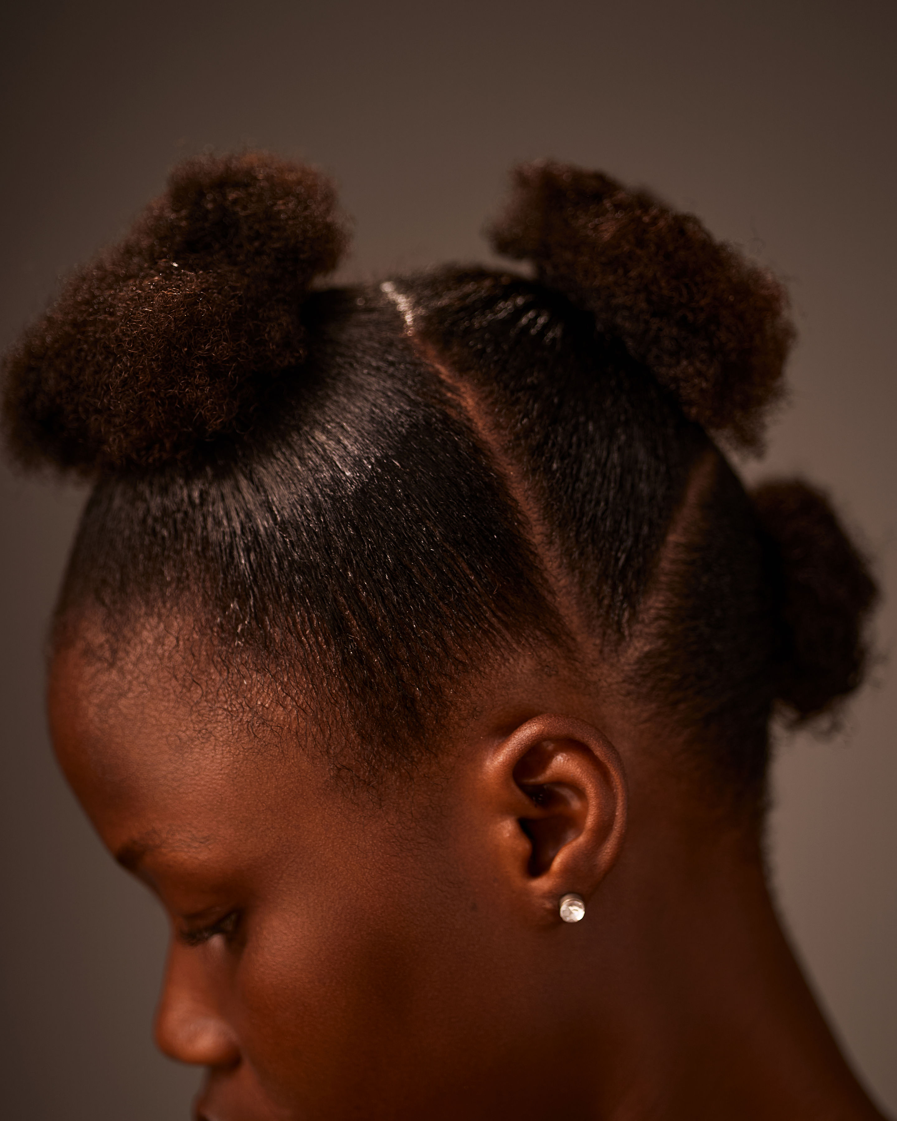 Sectioned Styling — Gentle handling and clean parting